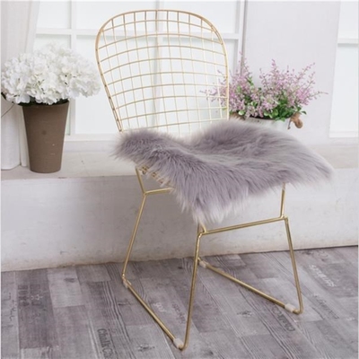 White Faux Sheepskin Wool Rug Fluffy Hairy Wool Carpet Seat