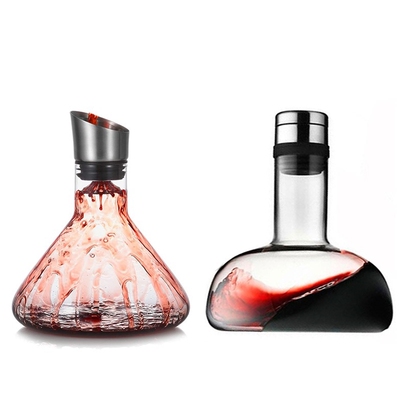 Winebreather Carafe,Wine Decanter Built-in Aerator Pourer, W