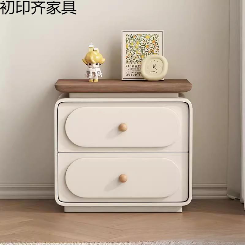 2025款法式奶油风全实木床头世纪大师设计柜卧室简约储物柜
