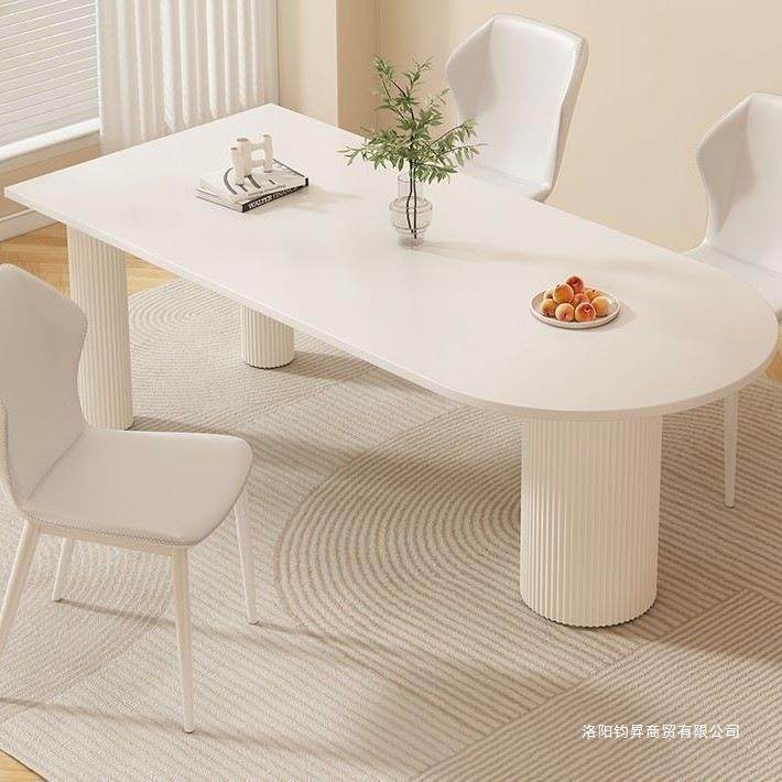 法式奶油风罗马柱岩板餐桌蝴蝶椅组合家用小户型轻奢岛台一体餐桌