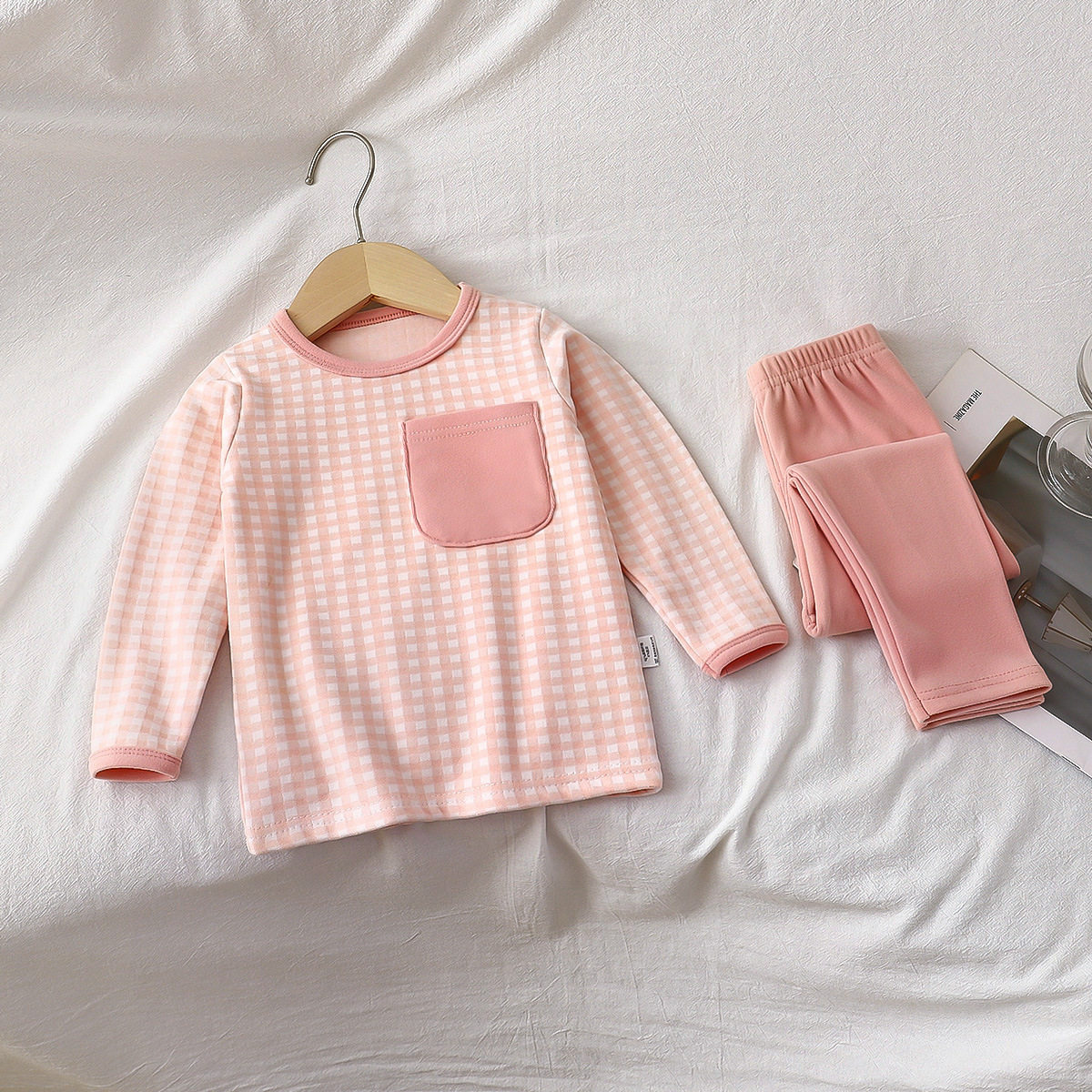 儿童睡衣套装秋季新款2025男童家居服女童秋衣秋裤内衣套装童装