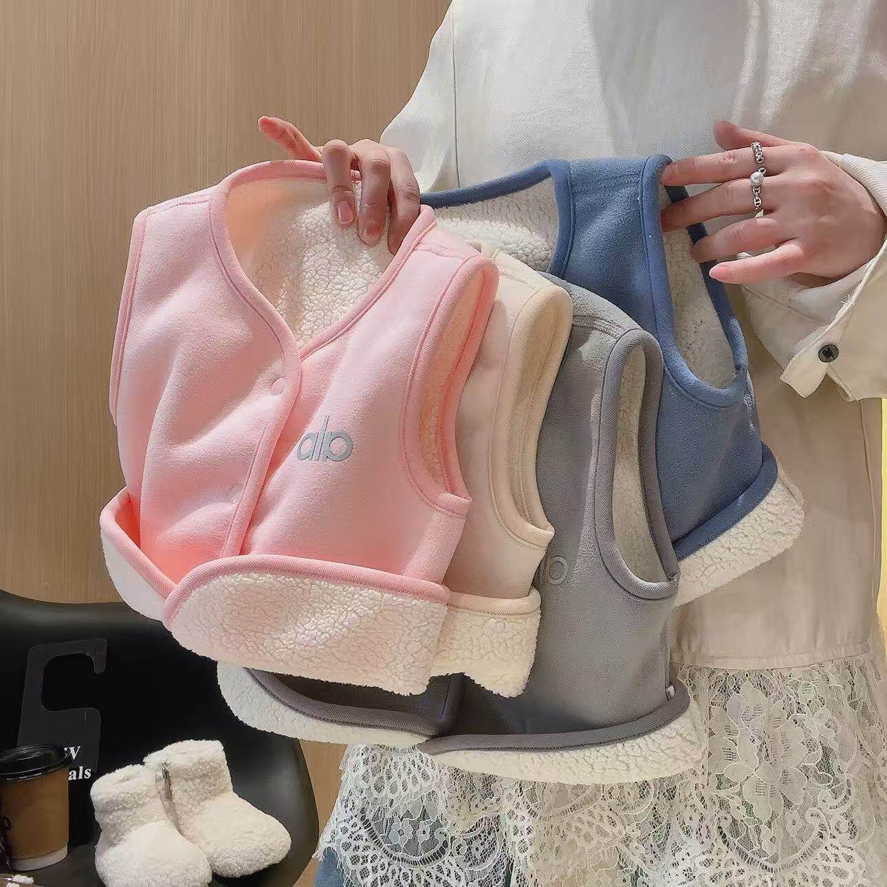儿童加绒马甲加绒加厚秋冬新款男女宝宝保暖背心开衫坎肩童装