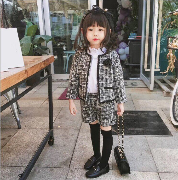 女童套装衣服长袖外套短裤两件套童装格子韩版休闲中小童时髦