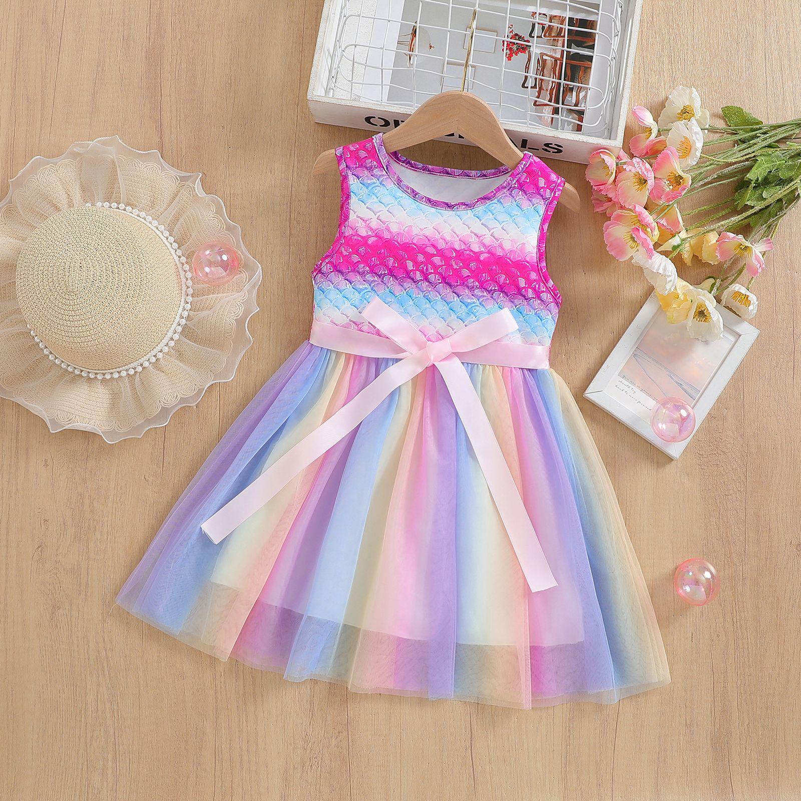 外贸INS中大童女童夏季款小珠片花朵设计拼接彩色网纱无袖礼服裙