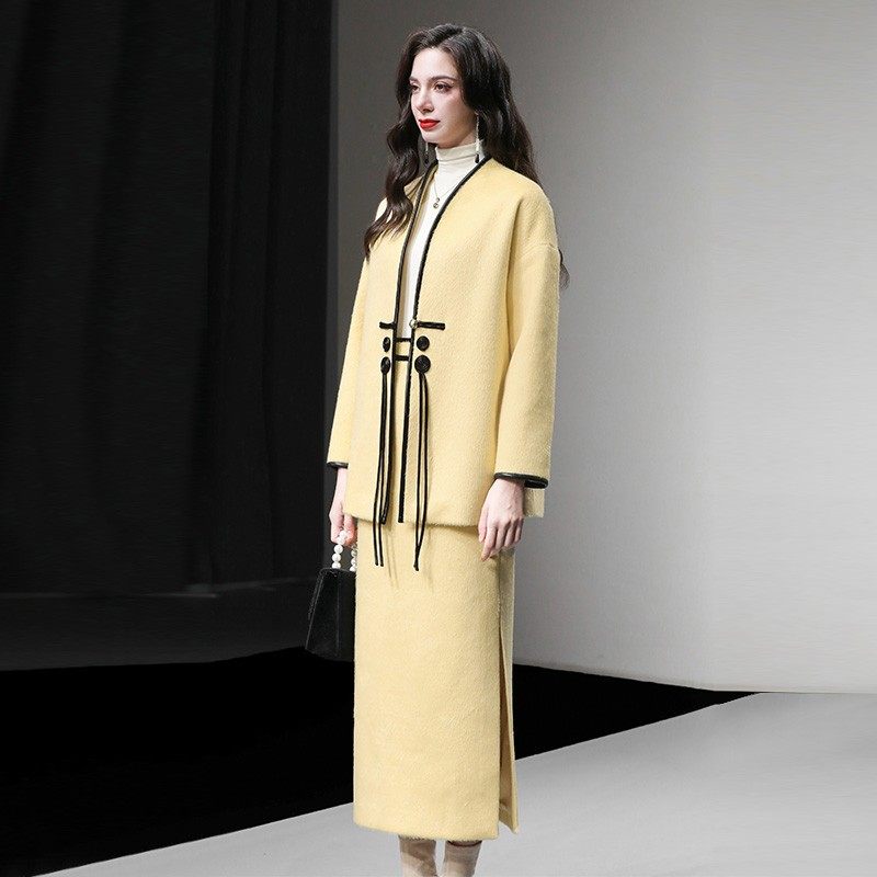 20255秋冬新款亮丝羊毛毛呢宽松新中式外套撞色高腰半裙开叉套装,女装/女士精品,时尚套装,淘宝优惠券,粉丝福利购,淘宝优惠卷