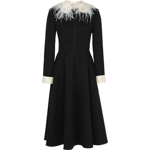 达菲时尚赫本风黑色连衣裙轻奢高级感年会礼服日常可穿鸵鸟毛可拆