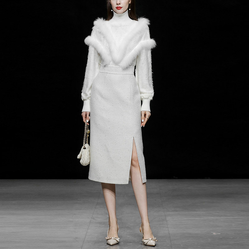 2025秋冬新款时尚高领设计感狐狸毛条上衣+高腰开叉半裙套装