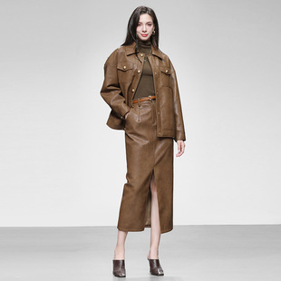 20255冬季新款翻领落肩工装风贴袋PU皮衣外套+高腰直筒皮裙套装