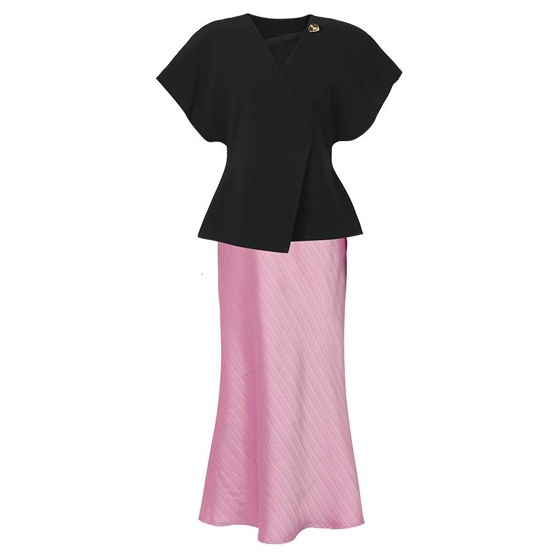 衬衫+高腰A字条纹开衩半裙