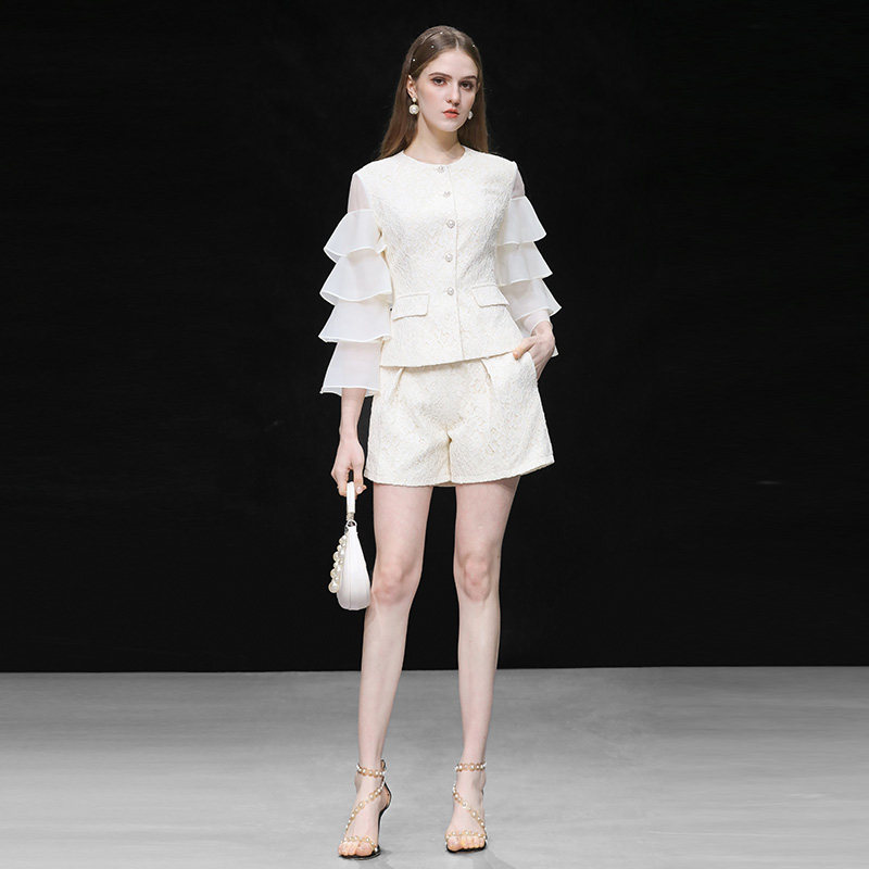 20255春新款时尚轻奢圆领多层荷叶袖小外套+高腰短裤蕾丝套装女,女装/女士精品,时尚套装,淘宝优惠券,粉丝福利购,淘宝优惠卷