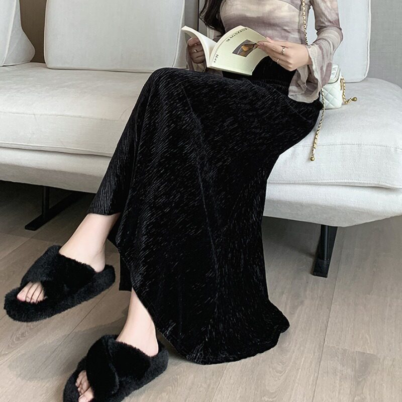 金丝绒半身裙女2025新款春款黑色鱼尾半身裙女春秋季百褶包臀长裙