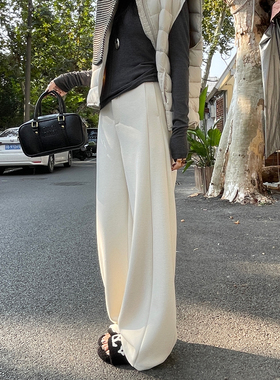 白色羊毛呢阔腿裤女2025秋冬高腰垂感弯刀显瘦加绒西装休闲长裤子