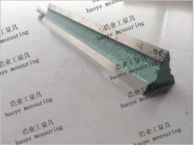 厂家生产三棱平尺异形三棱平尺带手柄规格250m材质T10A按需制造