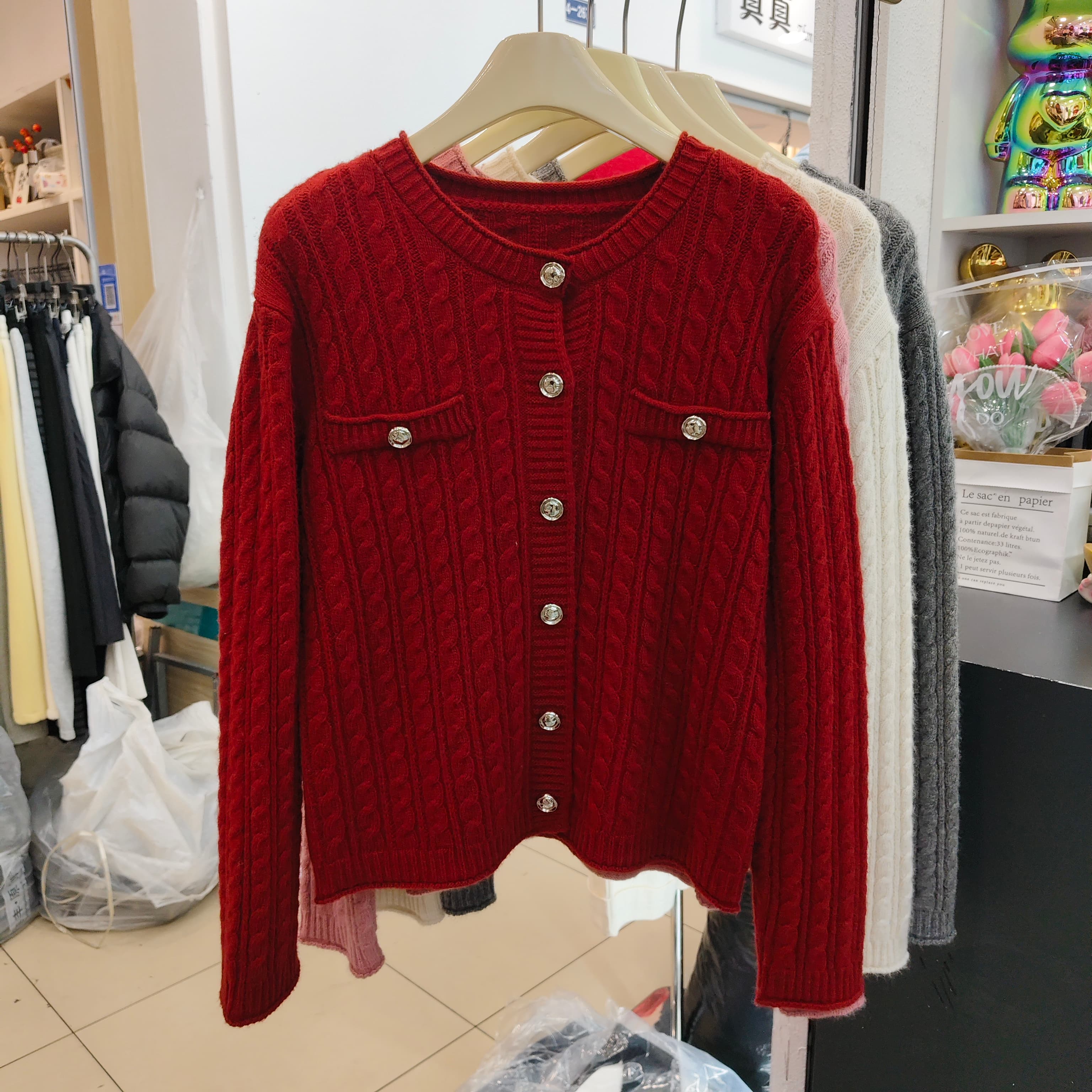 麻花纹单排扣圆领针织开衫女