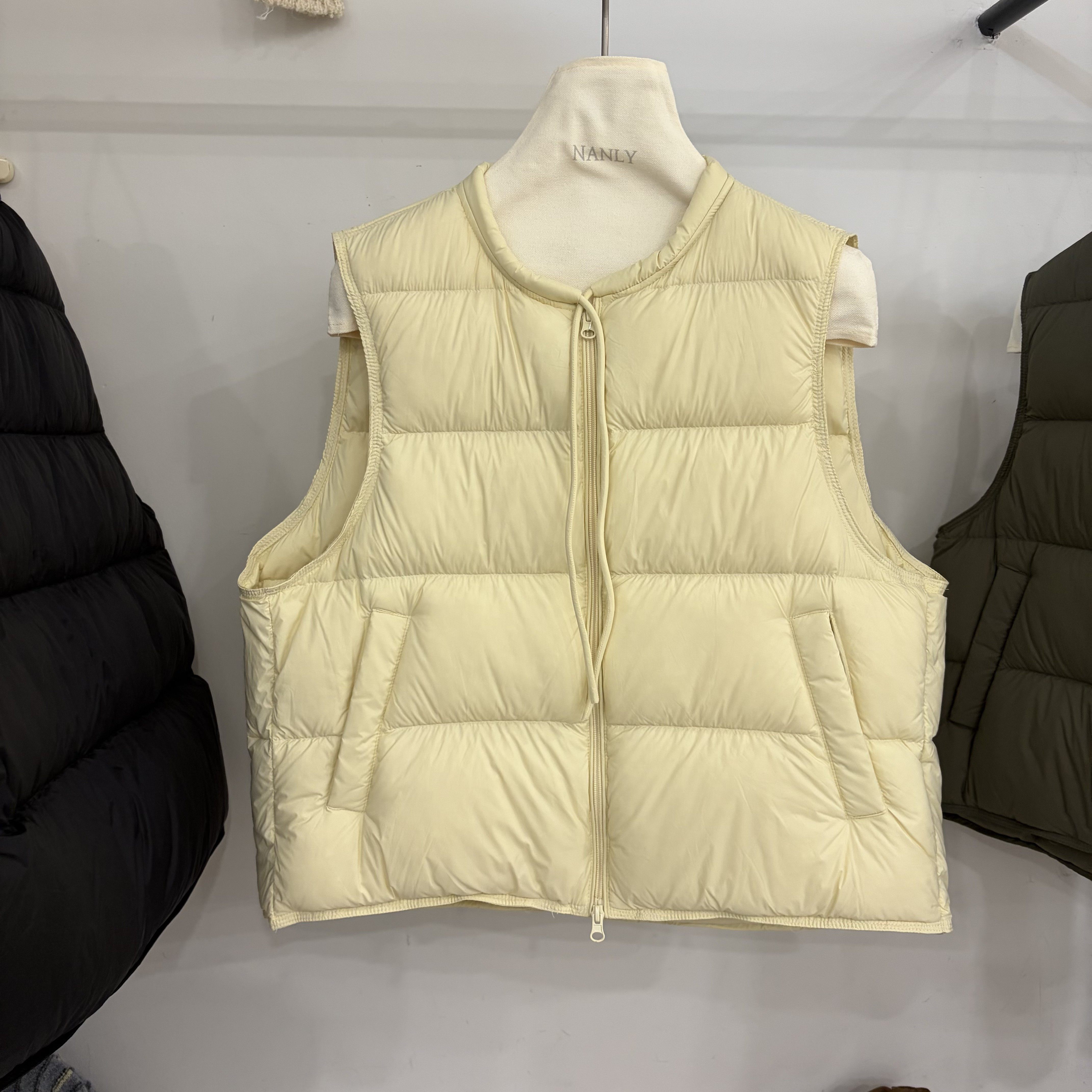轻薄羽绒服女宽松保暖外套