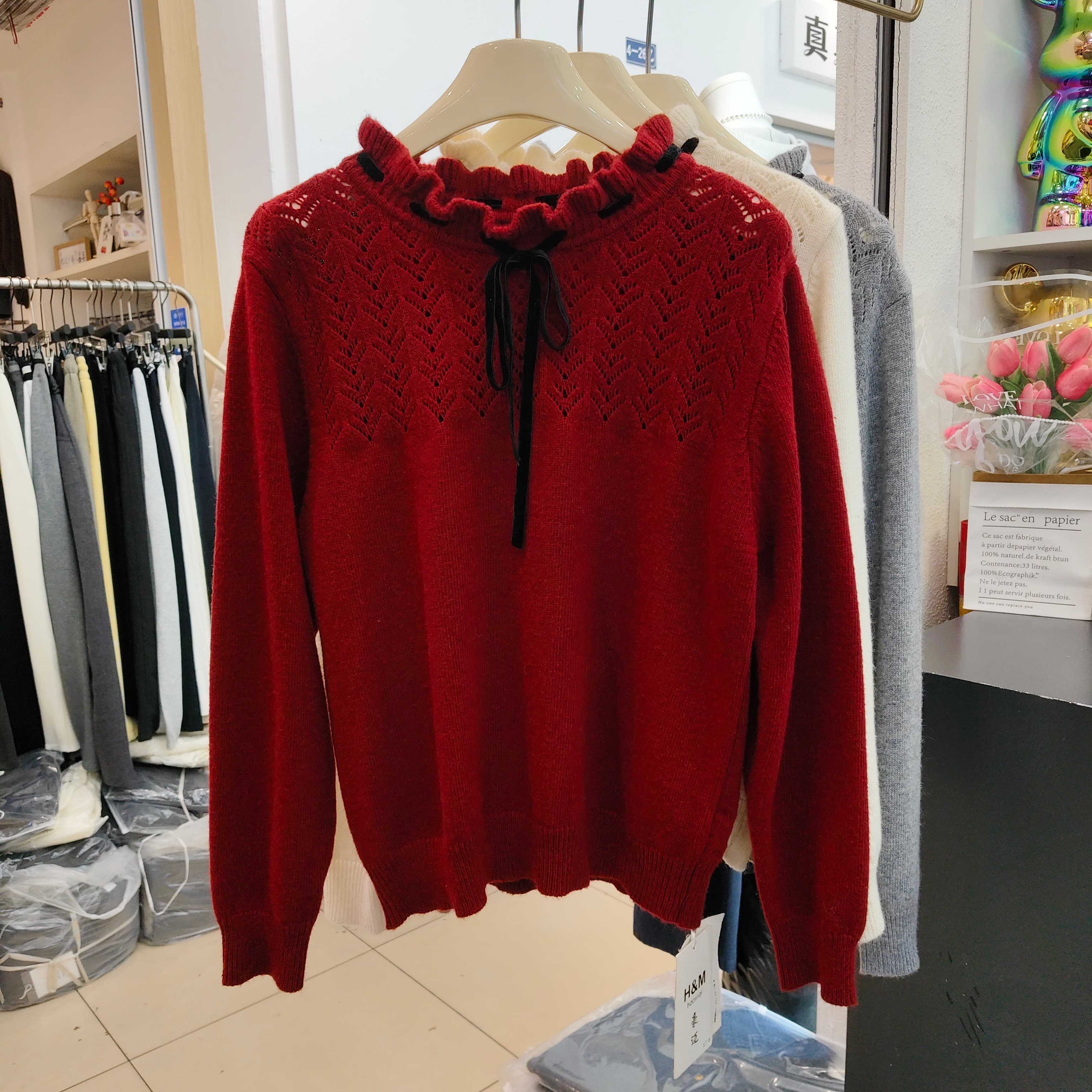 系带木耳边浣熊绒长袖针织衫女