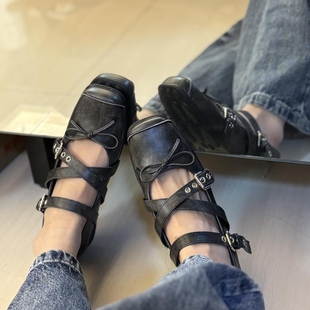 KIKIBEST复古方头蝴蝶结皮带扣芭蕾舞鞋女平底浅口一字扣单鞋