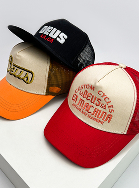 春夏新款美式刺绣DEUS字母复古棒球帽男女户外情侣遮阳透气机车帽