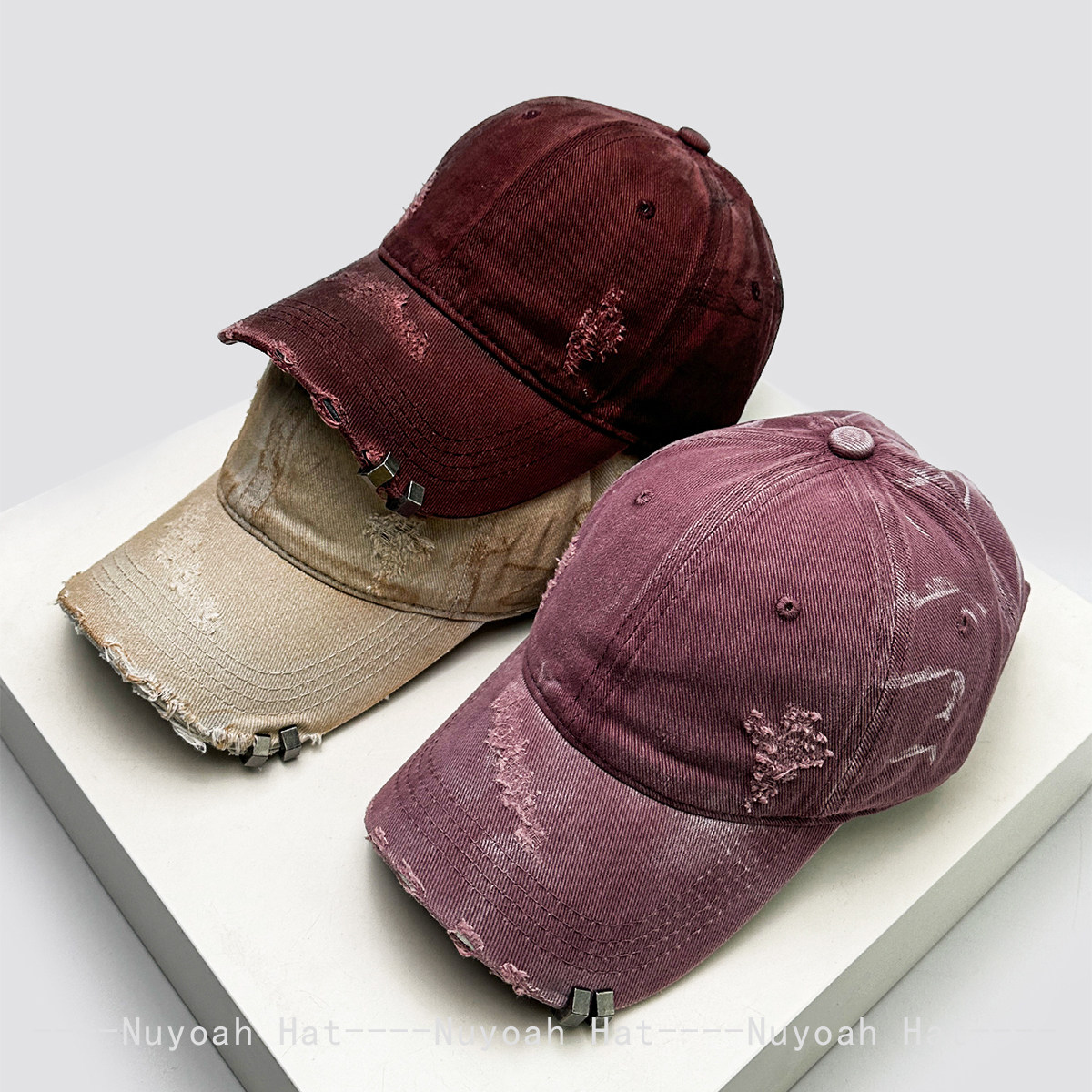 春夏新款暗黑风抛脏破洞铆钉棒球帽子男女遮阳纯色做旧个性鸭舌帽