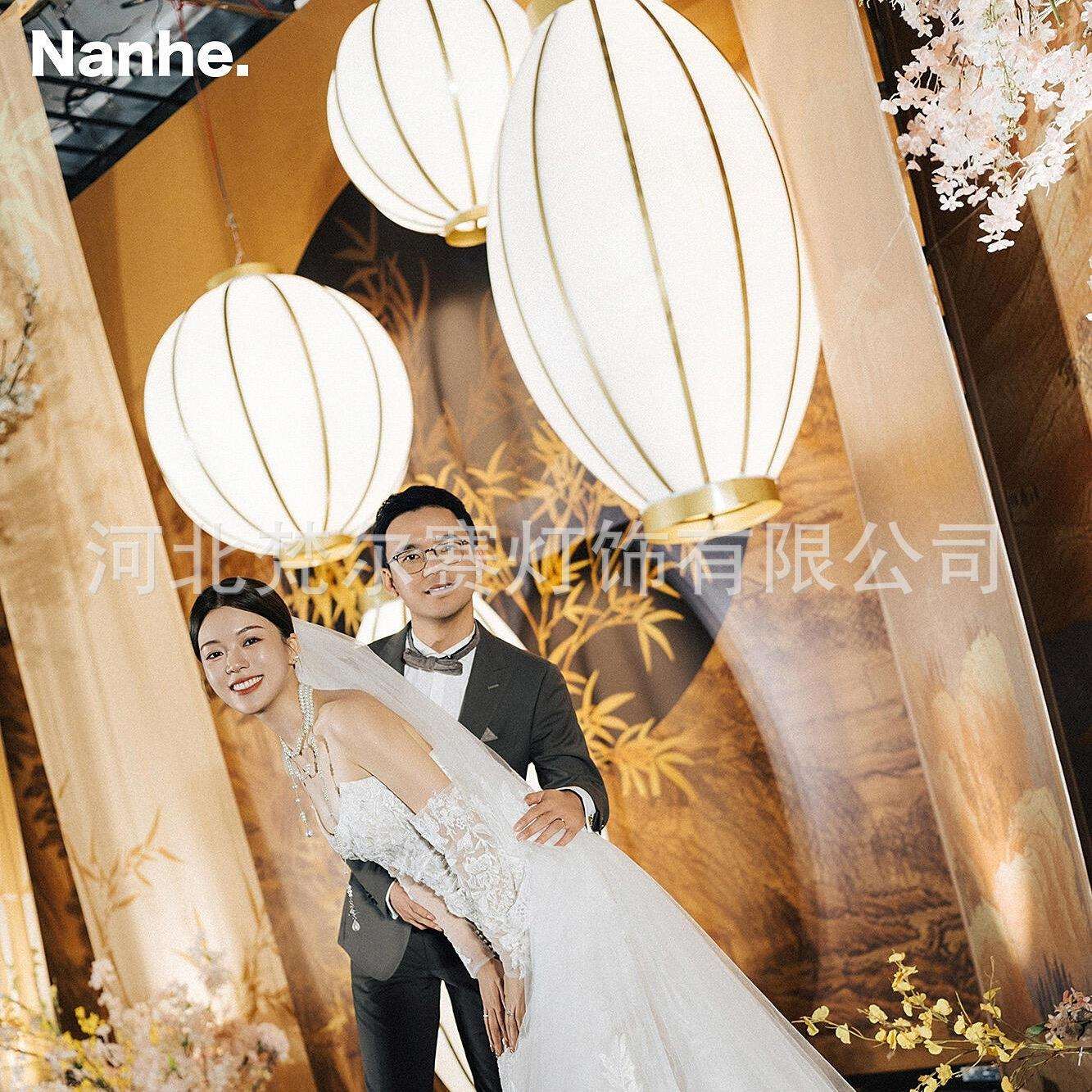 新中式渐变色超大巨型户外灯笼婚礼创意东方美学古风打卡墙