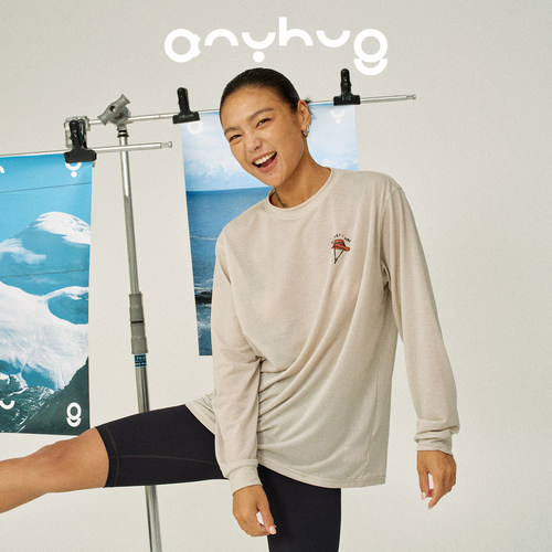 AnyHug 夏季薄款透气罩衫女简约微透圆领长袖T恤防晒百搭宽松上衣