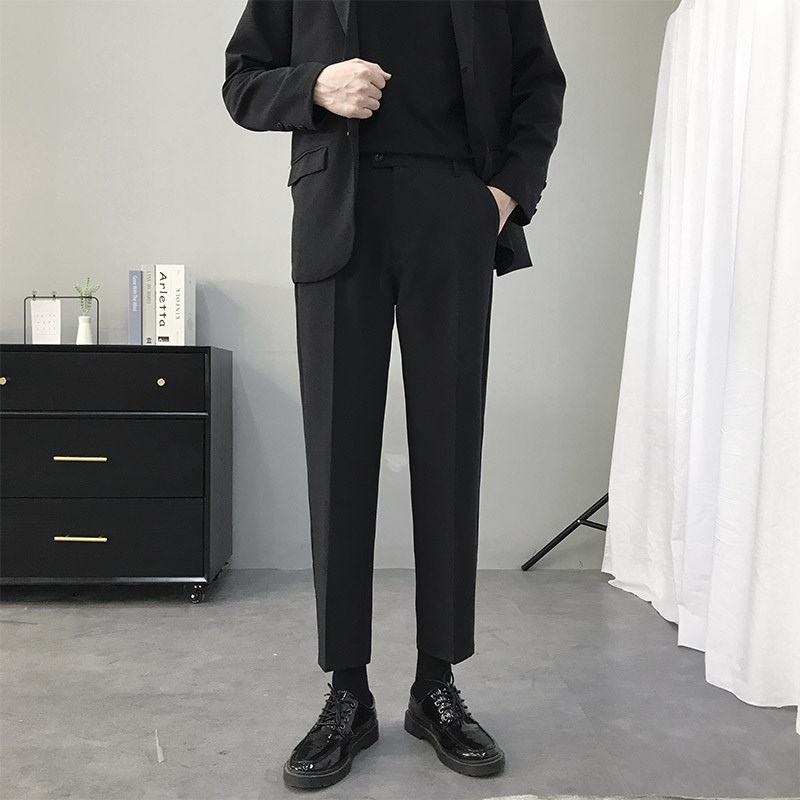 坠感白色西装裤男秋季韩版修身休闲小西裤潮流直筒宽松帅气男裤子