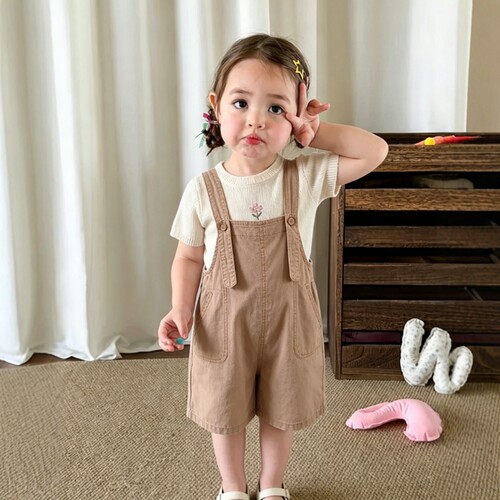 弦阁 女童背带短裤夏季2026新款女宝宝女孩纯色背带裤子