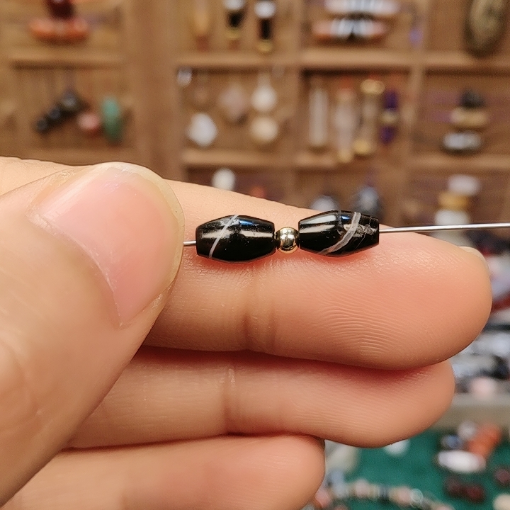 2600年阿契美尼德缠丝珠5m，满百包邮