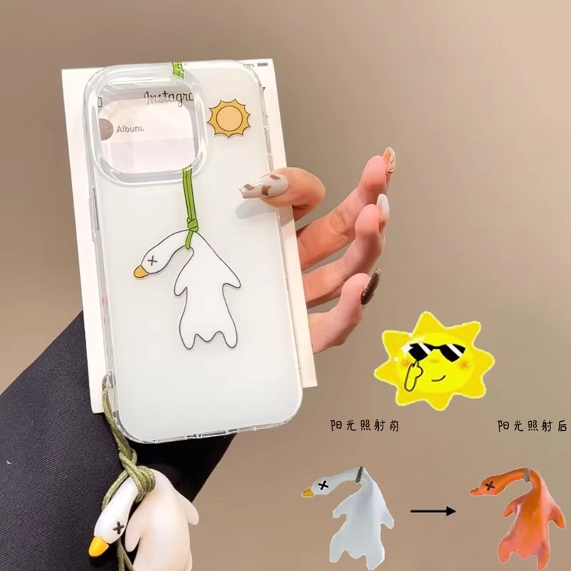 趣味暴晒变色小鸭子适用iPhone16e/15Promax手机壳白底苹果1112/13mini/14Plus学生XR/XSmax软边SE3代7/8Plus