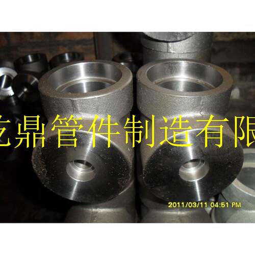厂家直销出口三通   锻造压三通  3000LB承插焊三通