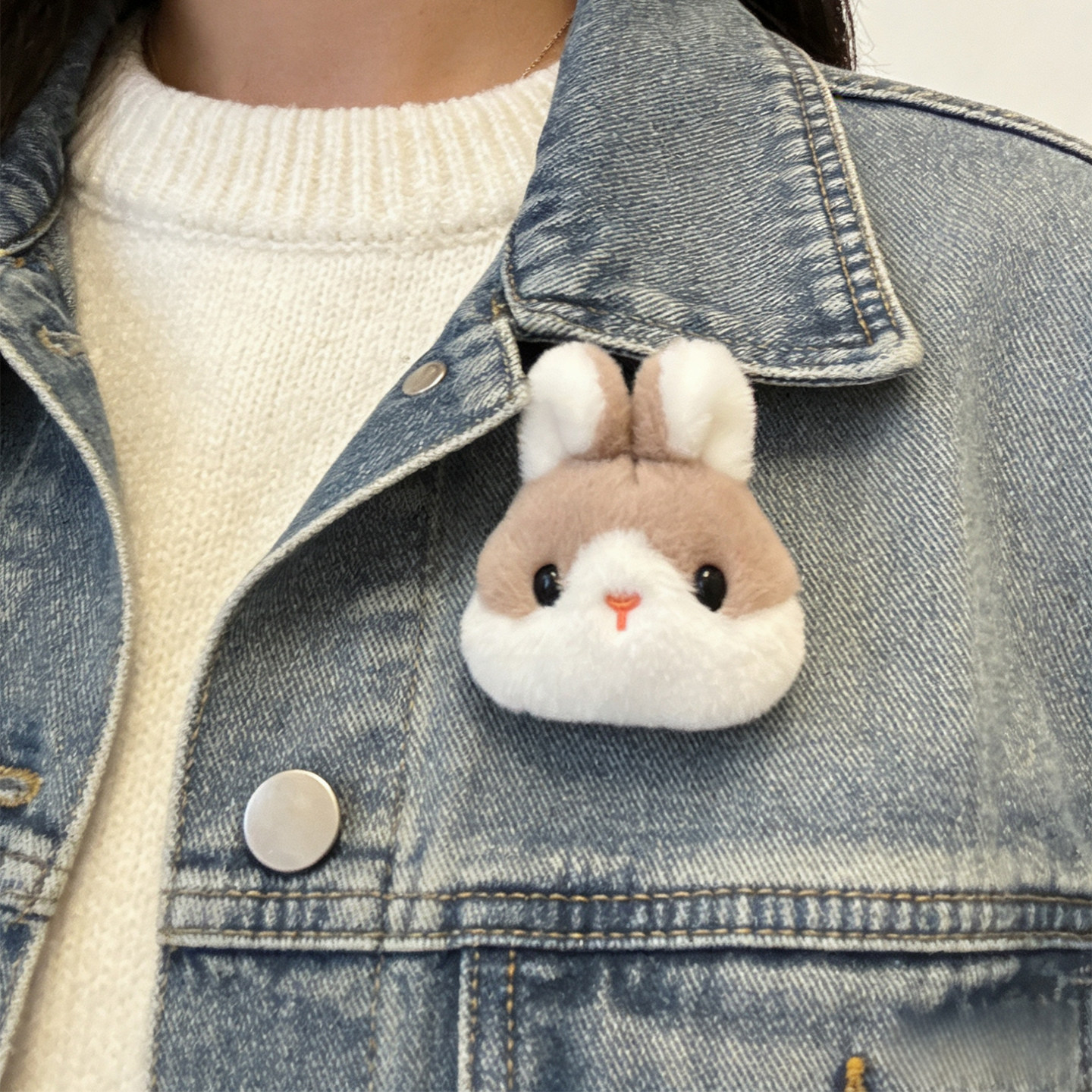 一年生球状叶小兔毛绒胸针包可爱装饰兔子包饰卡通玩偶礼物配饰