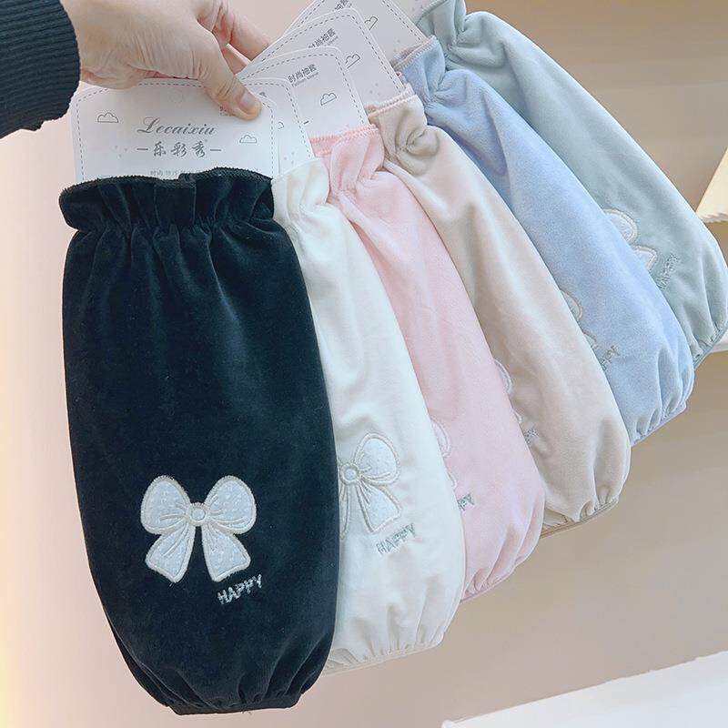 秋冬女短款毛绒袖套办公上班耐脏纯色套袖羽绒服棉衣袖口白色防脏