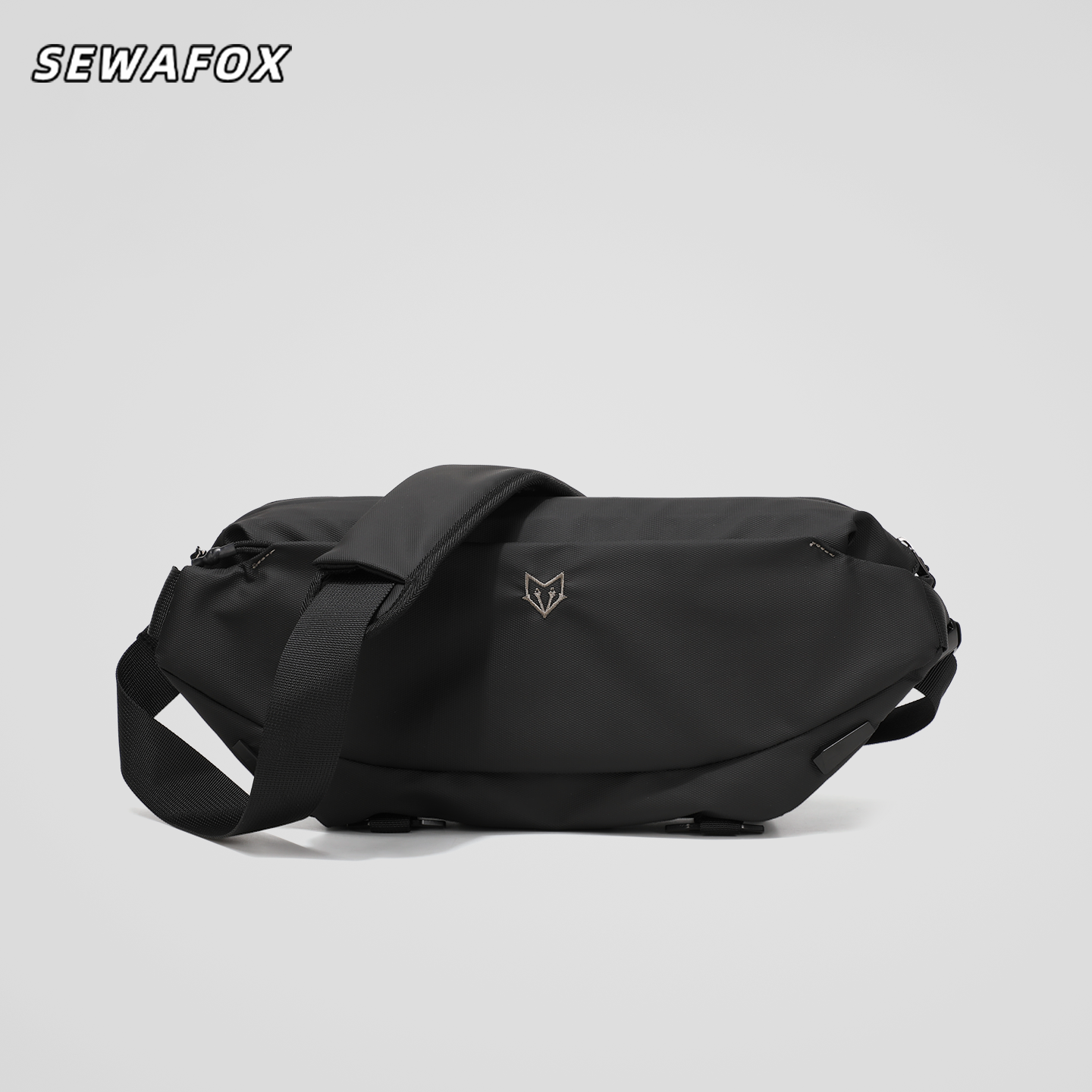 新款男士防水大容量相机单肩包男款斜跨包户外休闲微单便携摄影包