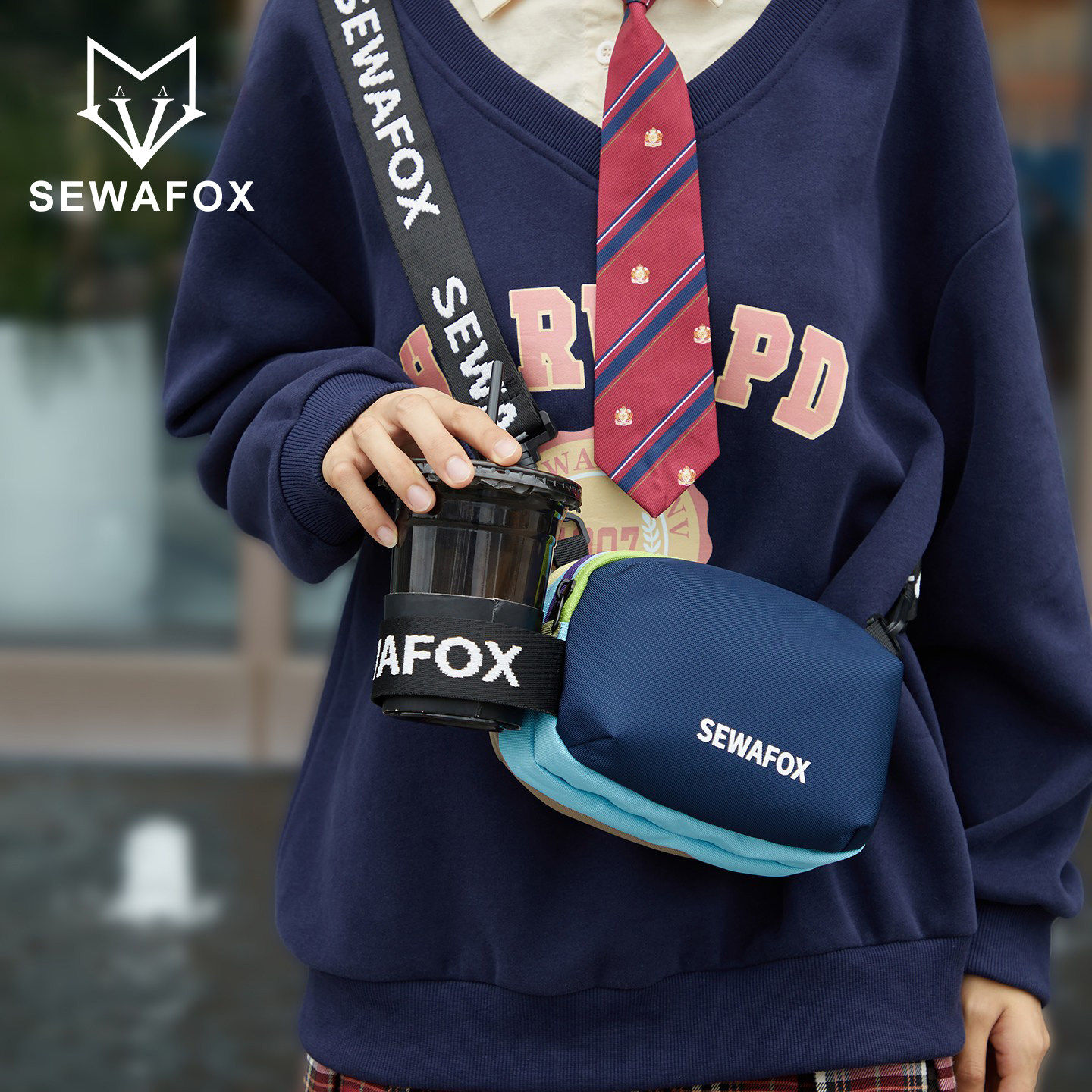 户外旅行斜挎包2026新款轻便多功能拼色小包收纳包男女手提单肩包