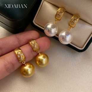 法式复古宫廷风磨砂C型珍珠耳环轻奢高级感星芒镂空人造澳白耳坠