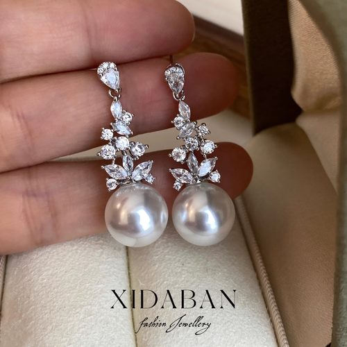 热巴同款澳白珍珠长款耳钉女小众设计高级感耳环轻奢小众耳饰女