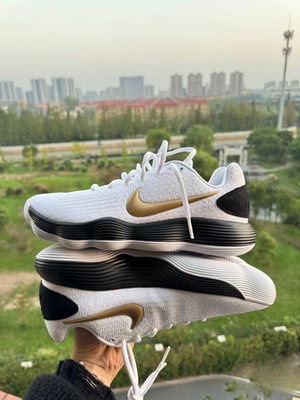 Nike Hyperdunk 男子低帮实战篮球鞋HV1793-170