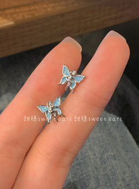 绝美蓝色蝴蝶耳钉滴油mini养耳钛钢耳骨钉简约精致小巧耳饰耳蜗钉
