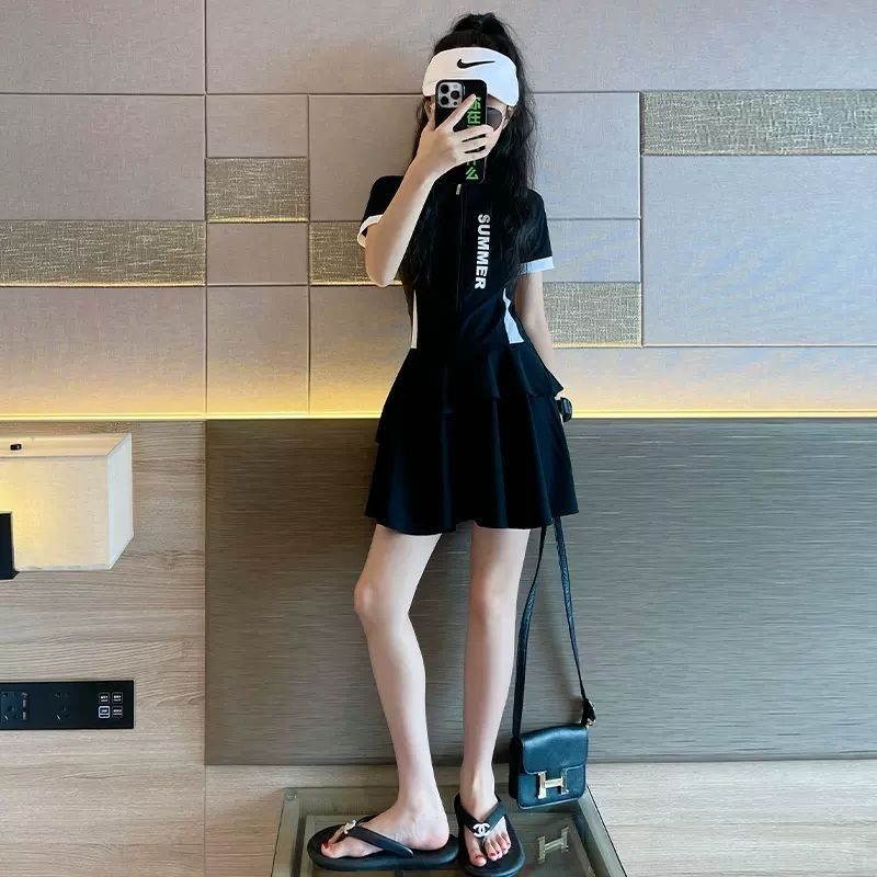 儿童泳衣女孩专业12岁2025新款初中生女童游泳衣大童连体泳装