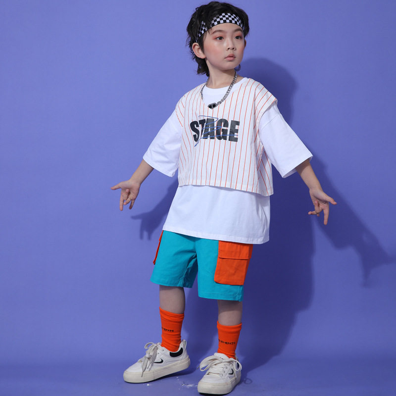小学生运动会表演服儿童嘻哈街舞演出服男童宽松背心短袖套装帅气