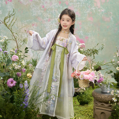十三余春季女童刺绣汉服套装