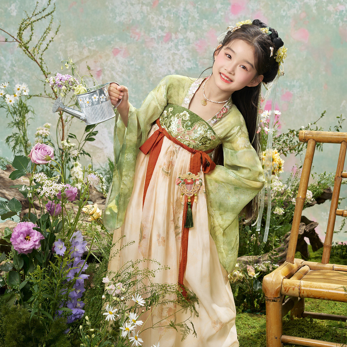 十三余童装【咫尺探春】春季刺绣印花齐胸连衣裙汉服女童假两件