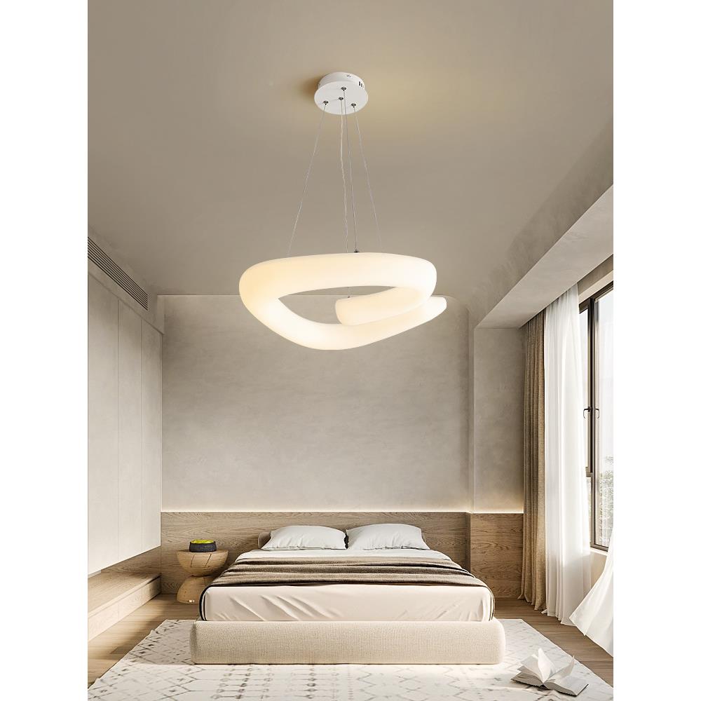 网红甜甜圈吊灯现代简约儿SS-D7036创意主卧童室灯男孩女孩温馨欧