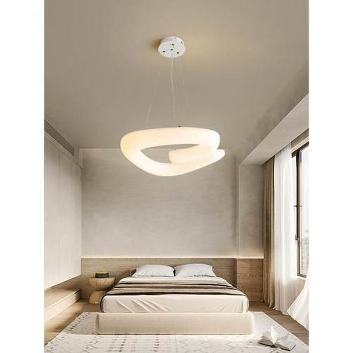 网红甜甜圈吊灯现代简约儿SS-D7036创意主卧童室灯男孩女孩温馨欧