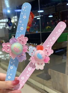 旋转驱蚊手环发光陀螺啪啪圈卡通立体婴儿童手表精油防蚊