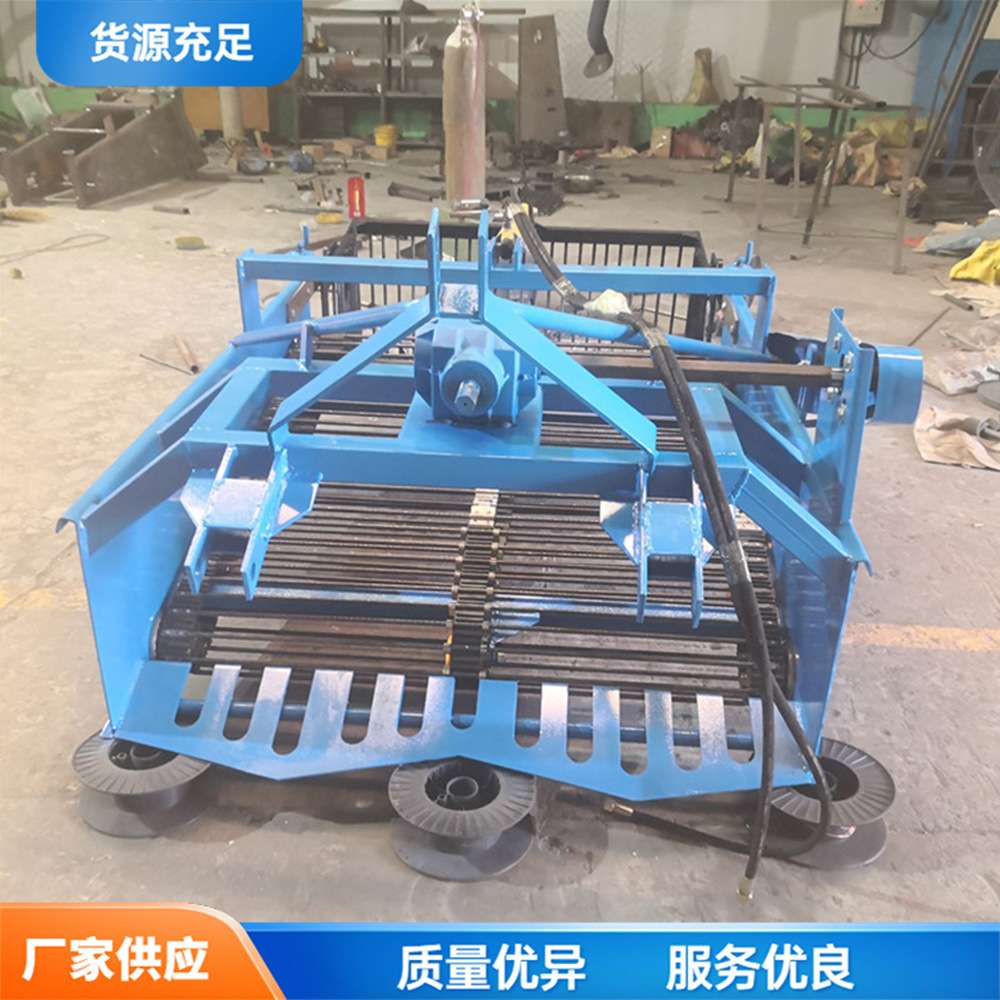 小型田间管理捡石机 土壤筛石自动装车机 丘陵山区碎石收集机