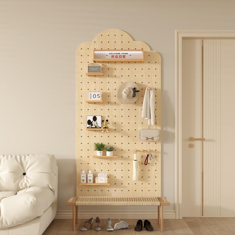 7K洞洞板置物架入户玄关实木收纳展示架墙面木质装饰挂板定制