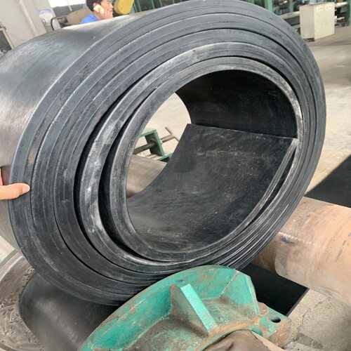 超厚超窄耐高温阻燃输送胶带
