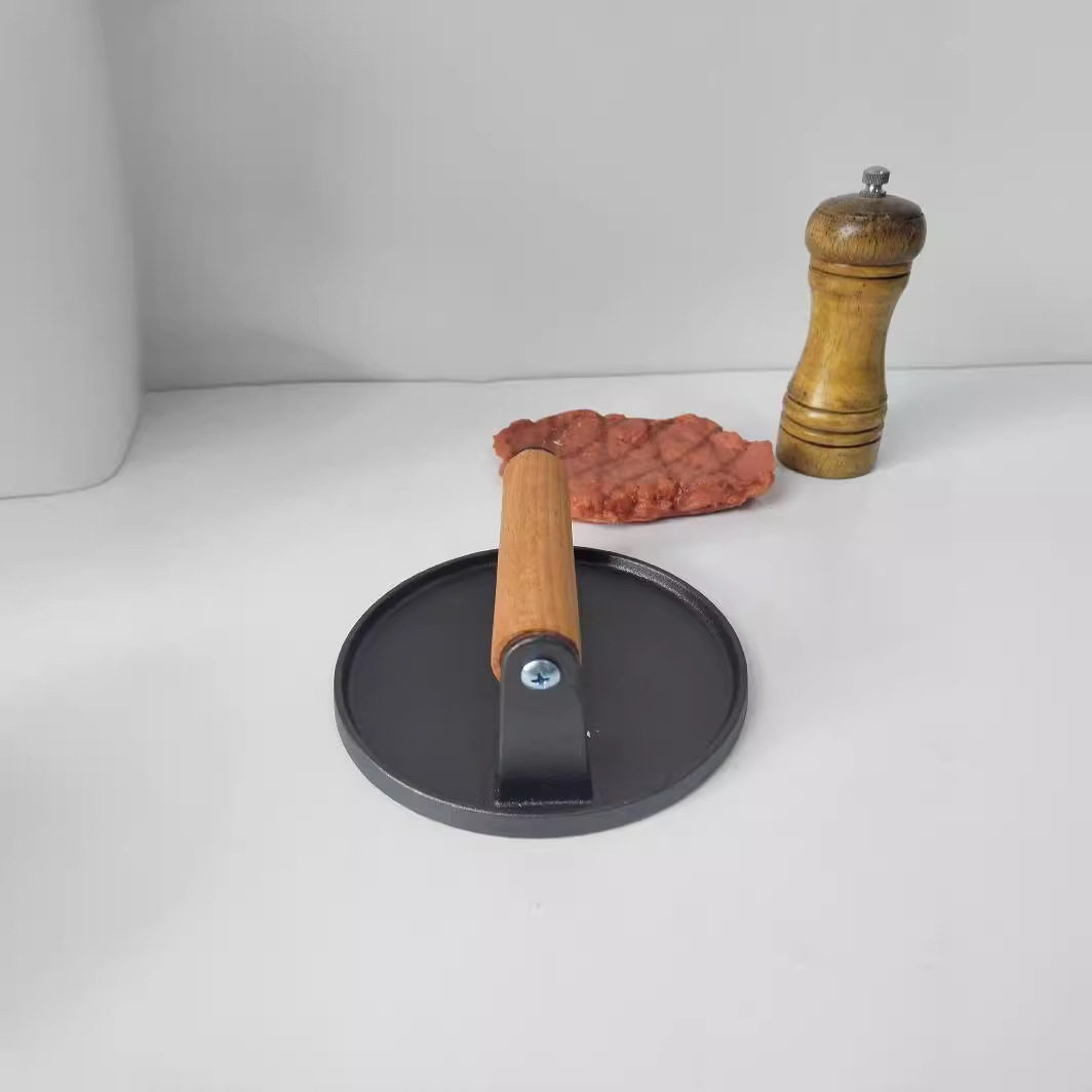 铸铁圆形压肉板烤肉压板国外制作汉堡压肉馅饼压肉模具木手柄出口