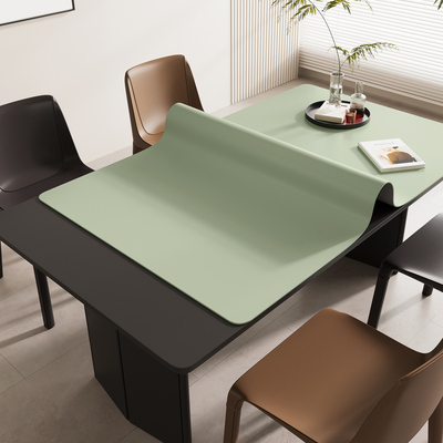 桌布高级感免洗防油防水硅胶桌垫